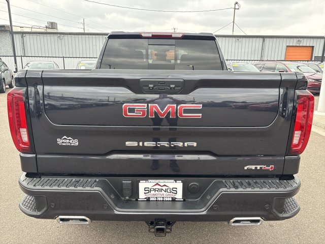Vehicle image 11 of 32