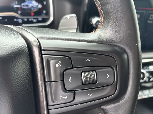 Vehicle image 29 of 32