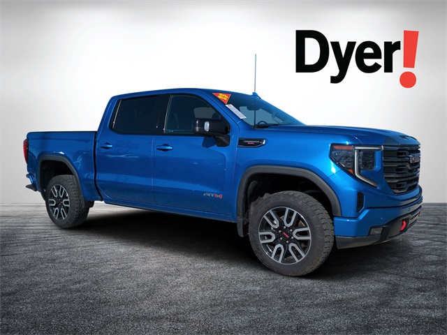 2023 GMC Sierra 1500 AT4 Image 3 of 35