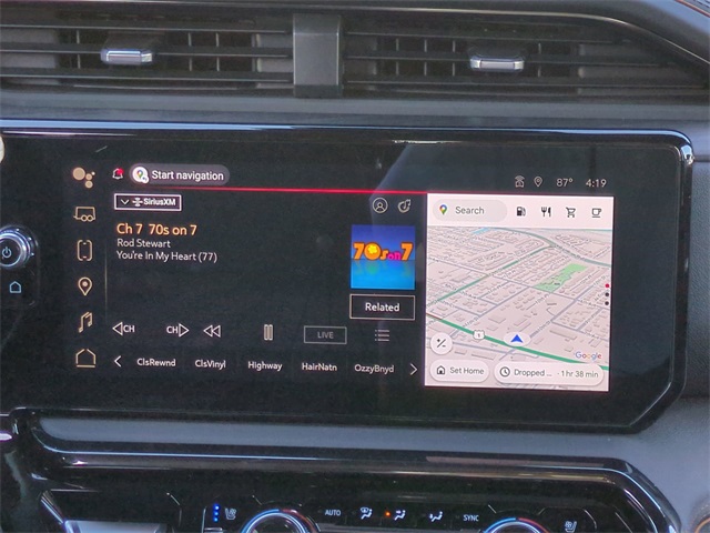 2023 GMC Sierra 1500 AT4 Image 16 of 35