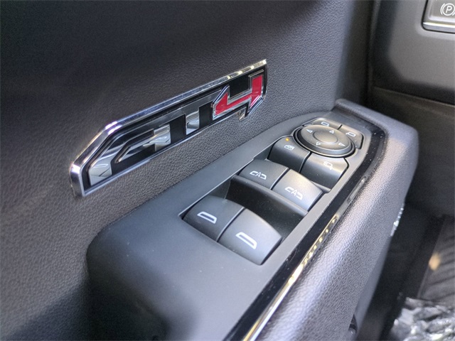 2023 GMC Sierra 1500 AT4 Image 23 of 35