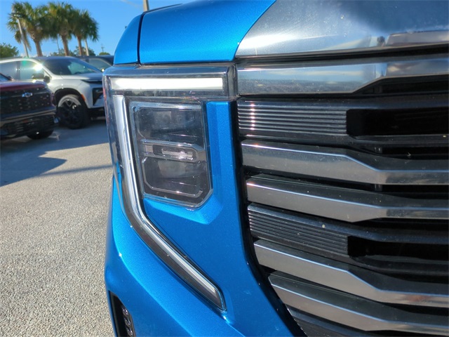 2023 GMC Sierra 1500 AT4 Image 32 of 35