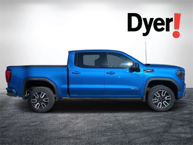 2023 GMC Sierra 1500 AT4 Image 4 of 35