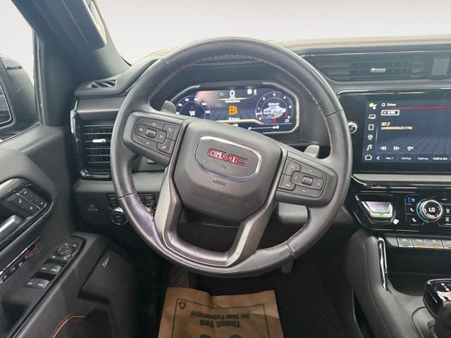 Vehicle image 23 of 35