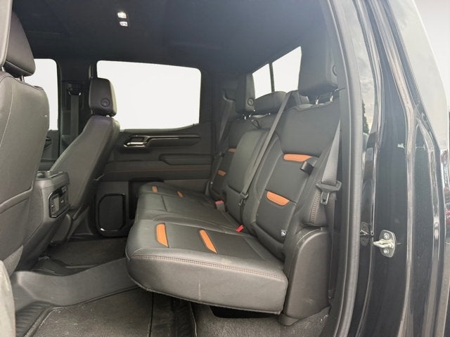 Vehicle image 20 of 35