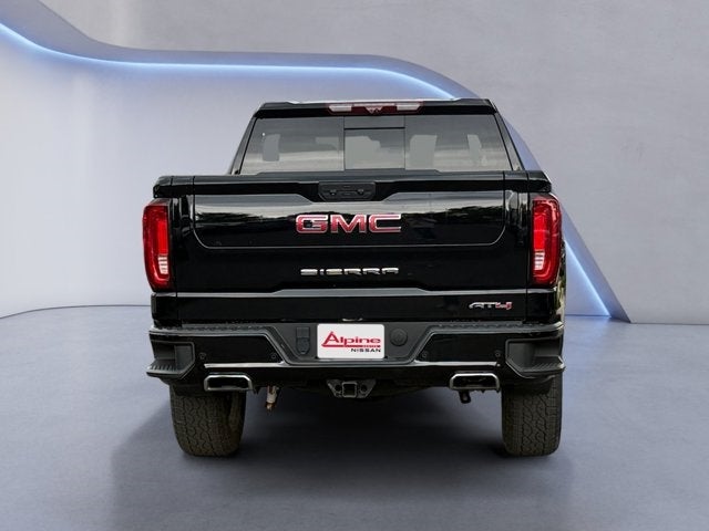 Vehicle image 10 of 35