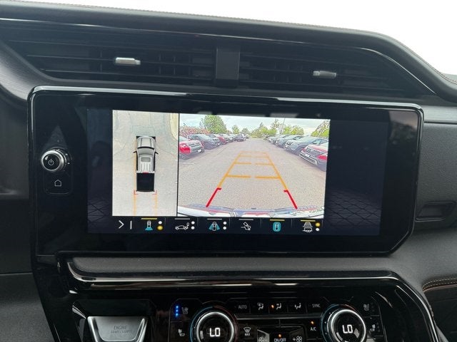 Vehicle image 25 of 35