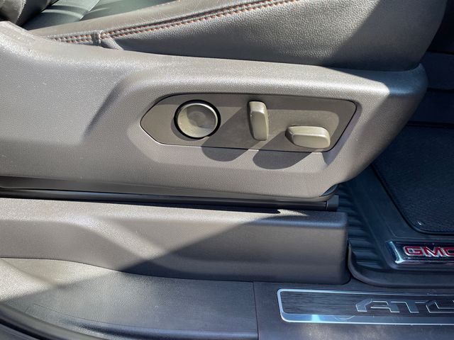 Vehicle image 43 of 43