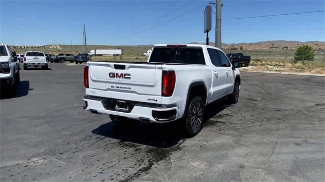 Vehicle image 6 of 24