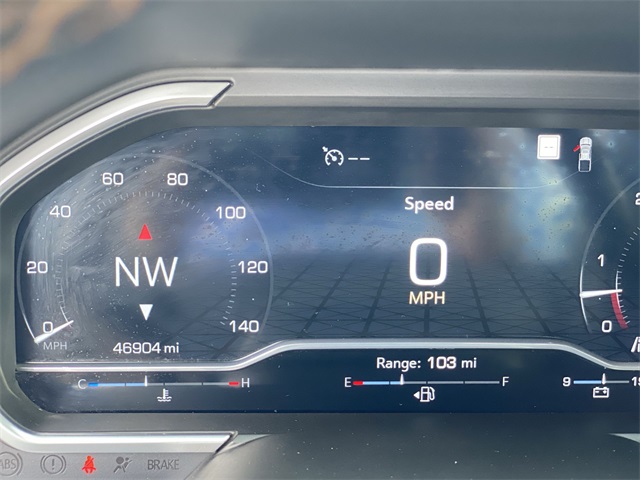 Vehicle image 14 of 24