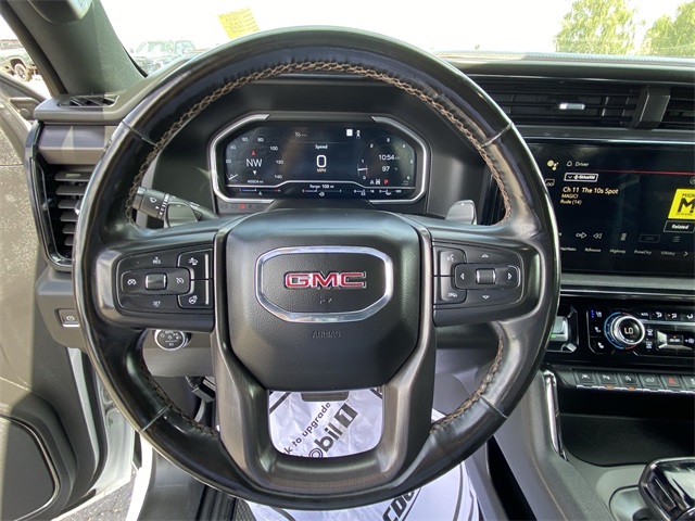 Vehicle image 18 of 24