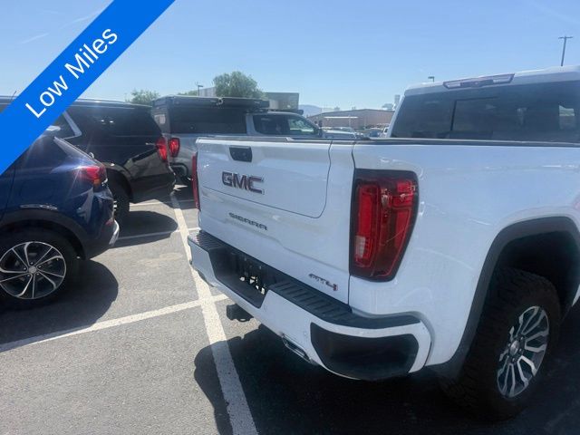Vehicle image 8 of 13