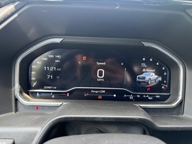 Vehicle image 20 of 31