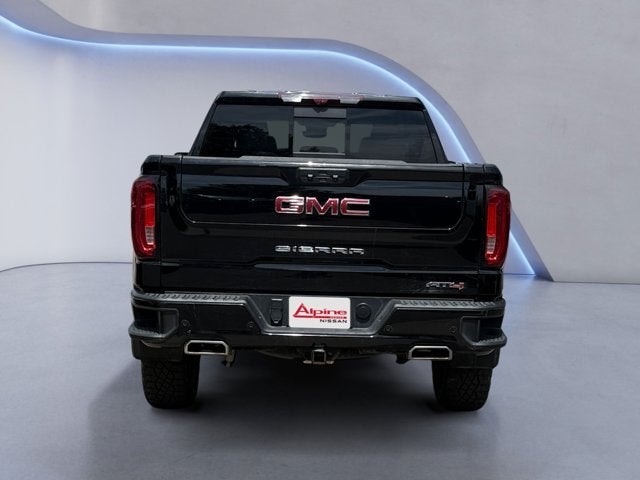 Vehicle image 8 of 31