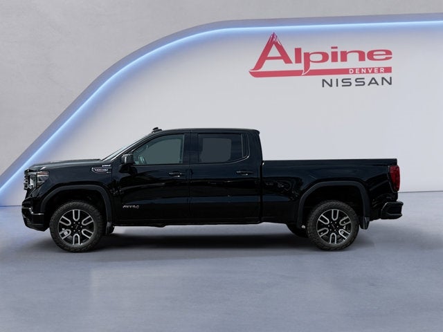 Vehicle image 10 of 31