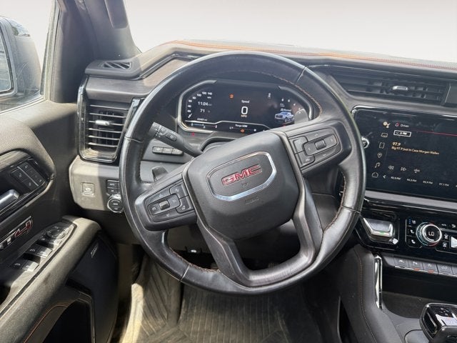 Vehicle image 19 of 31