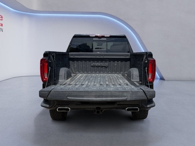 Vehicle image 14 of 31
