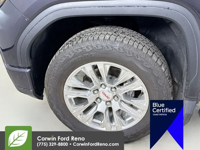 Vehicle image 32 of 42