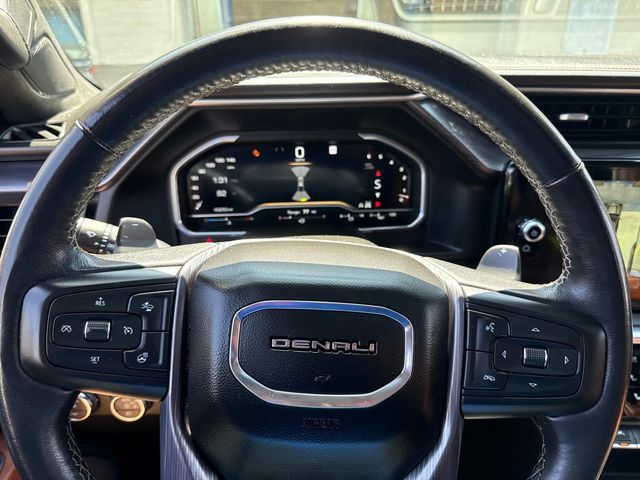 Vehicle image 27 of 34