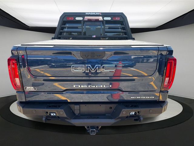 Vehicle image 26 of 34