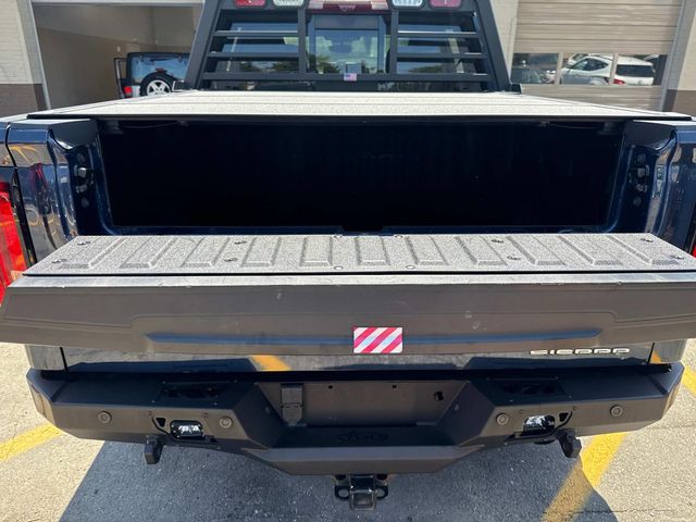 Vehicle image 12 of 34