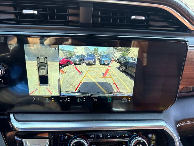 Vehicle image 19 of 34
