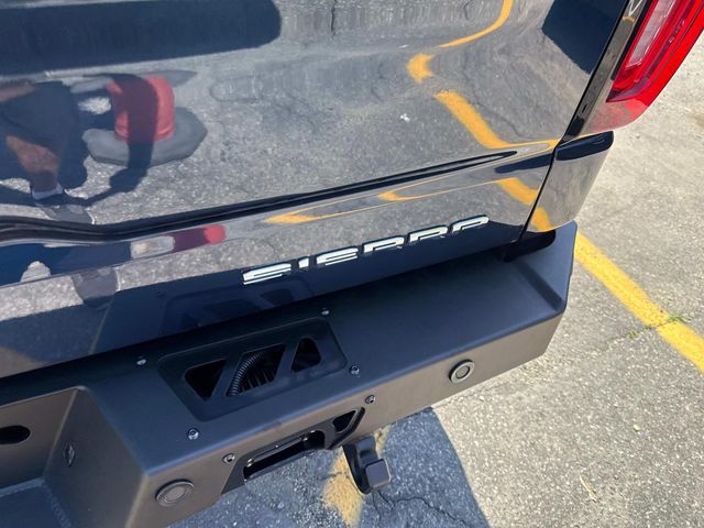 Vehicle image 13 of 34