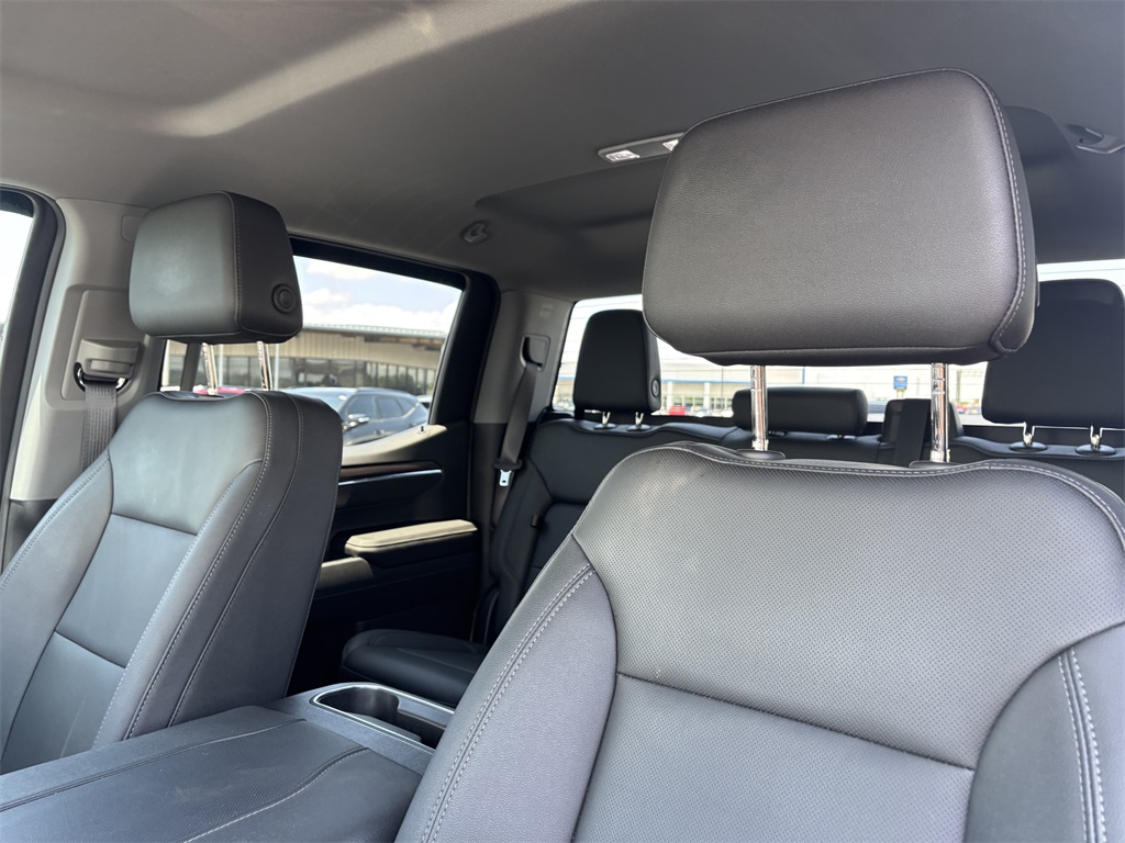 Vehicle image 44 of 61