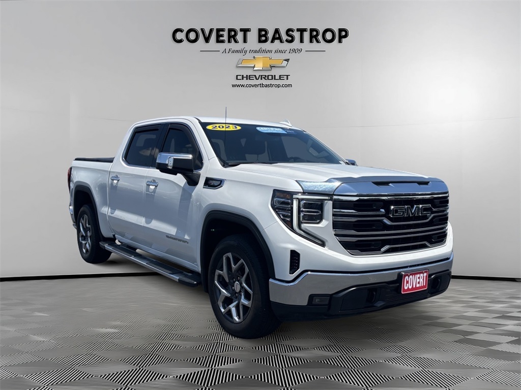 Vehicle image 4 of 61