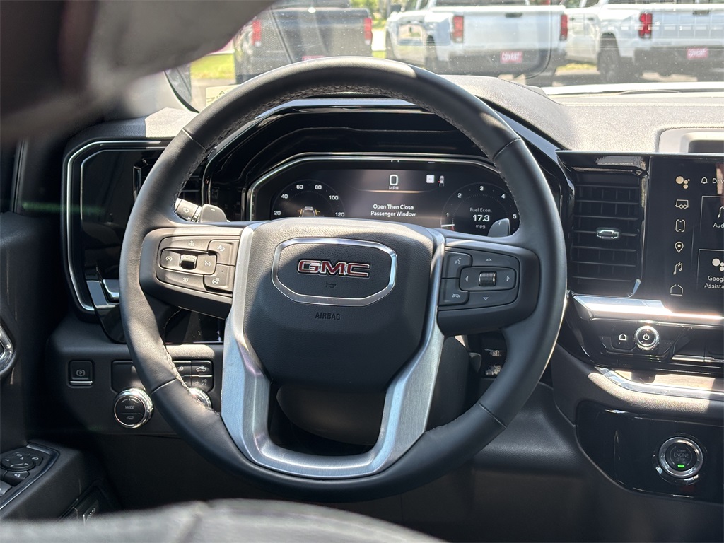Vehicle image 32 of 61
