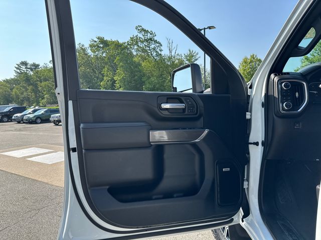 Vehicle image 23 of 37
