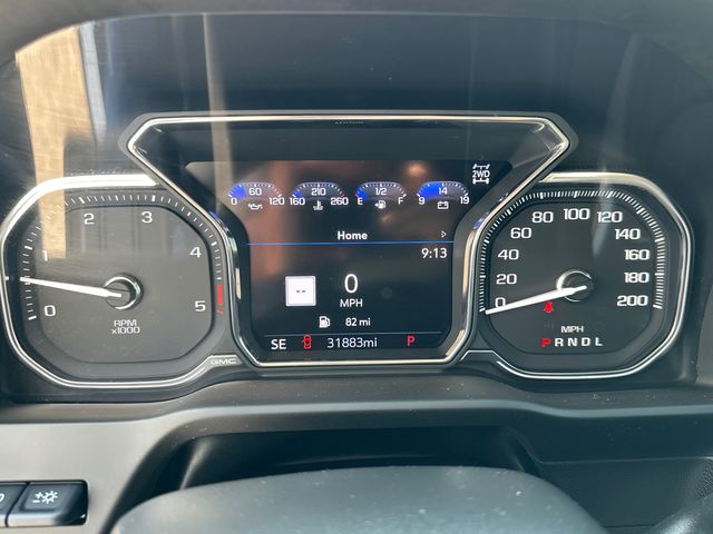 Vehicle image 26 of 37