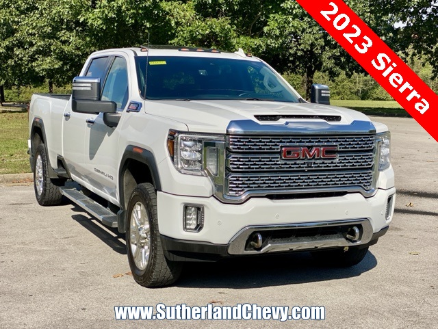 2023 GMC Sierra 2500HD Denali Image 3 of 59