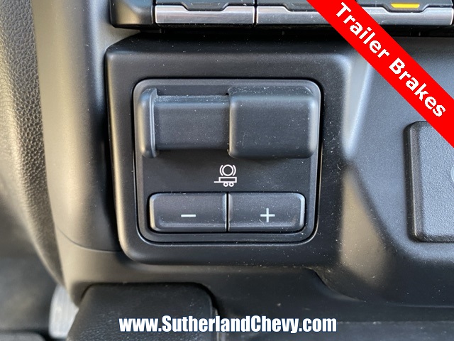 2023 GMC Sierra 2500HD Denali Image 22 of 59