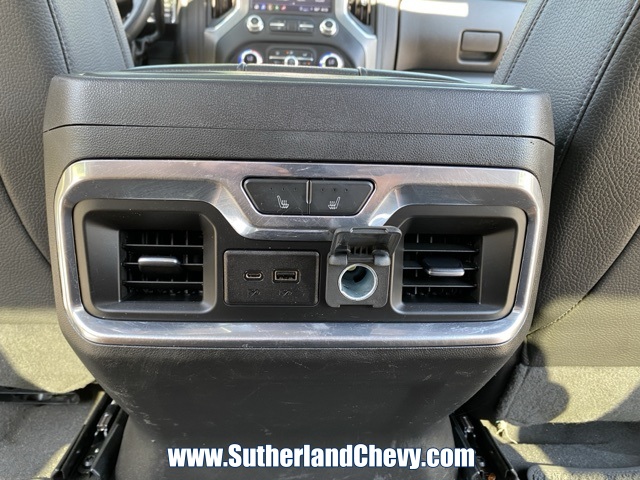2023 GMC Sierra 2500HD Denali Image 28 of 59