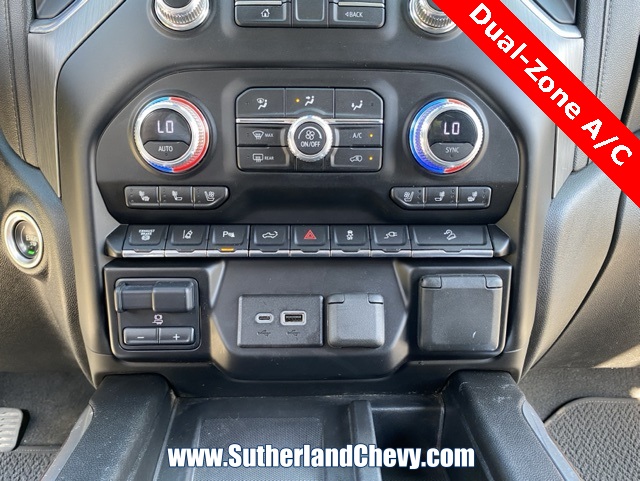 2023 GMC Sierra 2500HD Denali Image 26 of 59