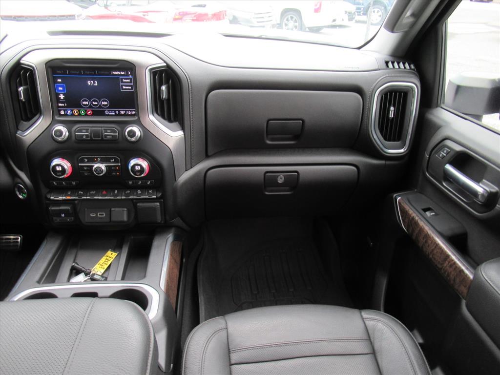 2023 GMC Sierra 2500HD Denali Image 19 of 39