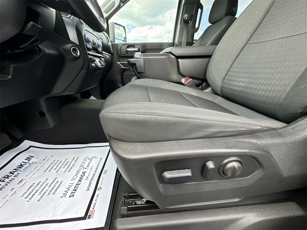 2023 GMC Sierra 2500HD SLE Image 25 of 26