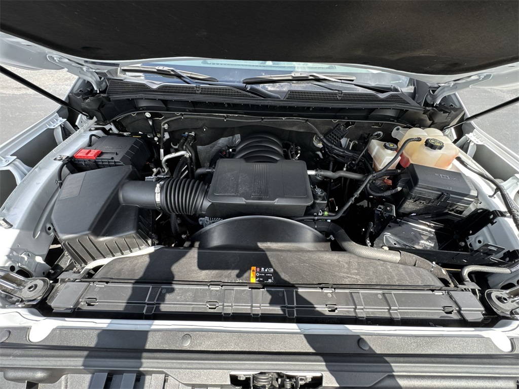 2023 GMC Sierra 2500HD SLE Image 10 of 26