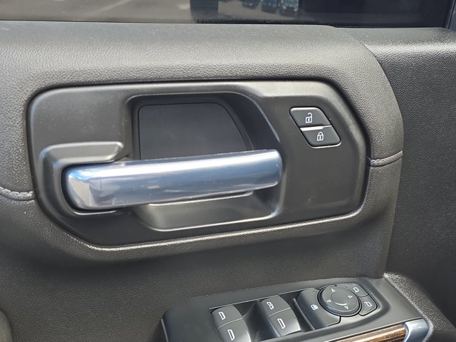 2023 GMC Sierra 2500HD SLE Image 21 of 30