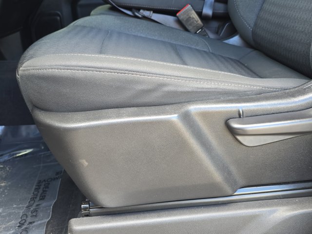 2023 GMC Sierra 2500HD SLE Image 25 of 30