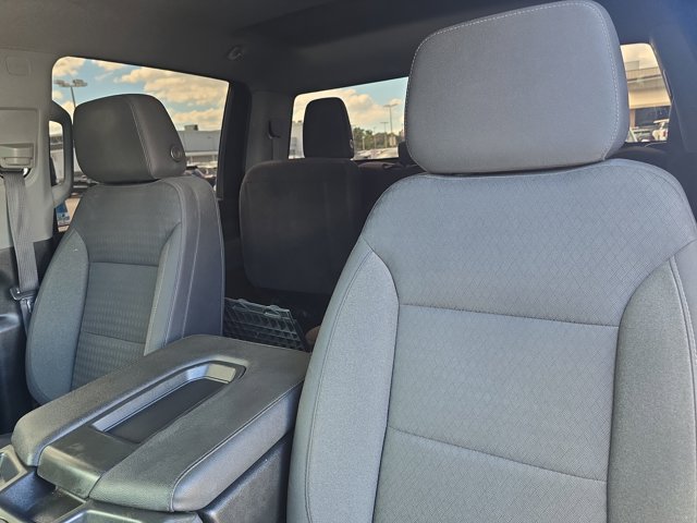 2023 GMC Sierra 2500HD SLE Image 7 of 30