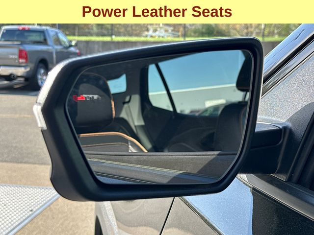 Vehicle image 11 of 36