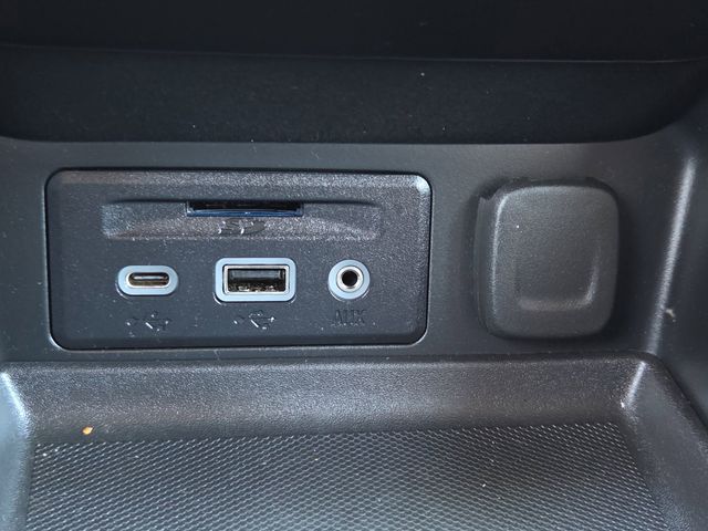 2023 GMC Terrain AT4 Image 35 of 35