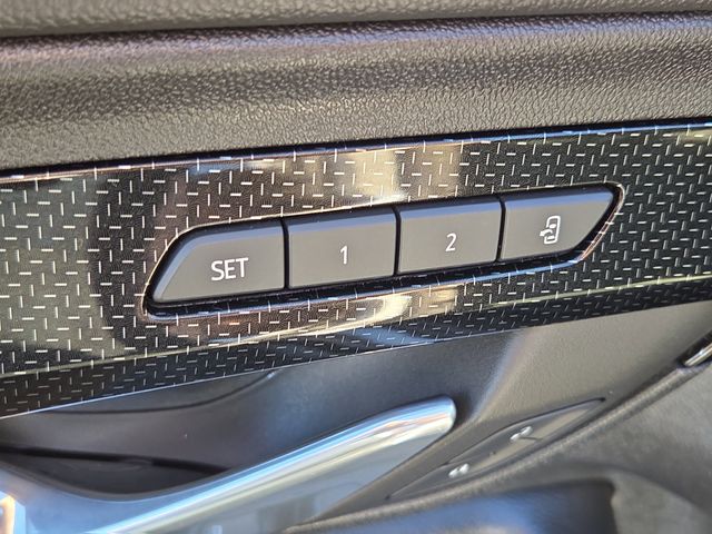 2023 GMC Terrain AT4 Image 22 of 35