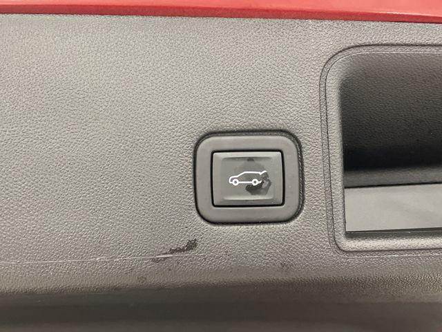 2023 GMC Terrain Denali Image 43 of 44