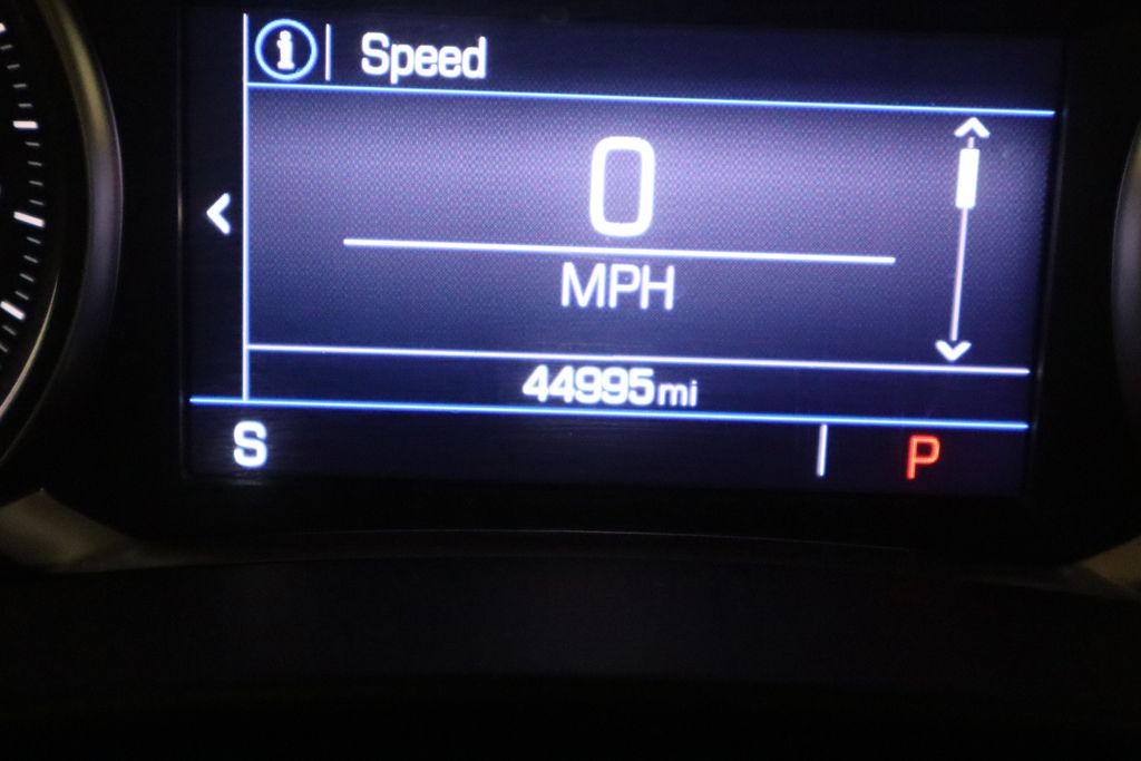 Vehicle image 35 of 41