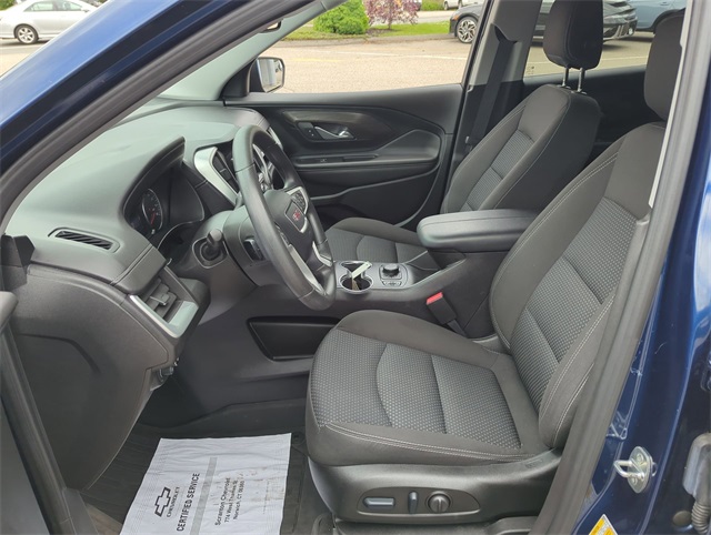 Vehicle image 18 of 34