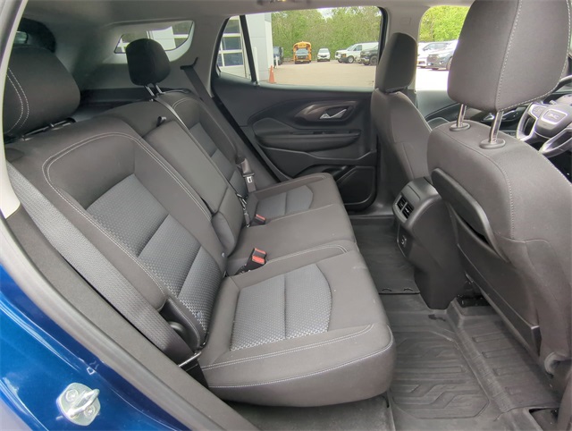 Vehicle image 26 of 34