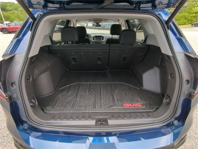 Vehicle image 25 of 34